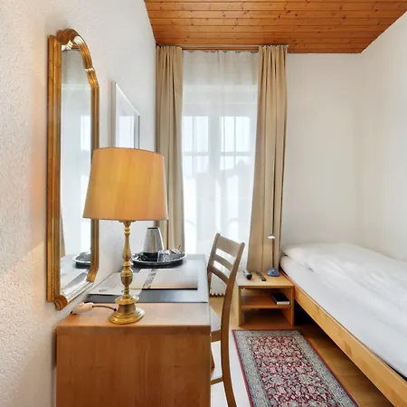 National Hotel