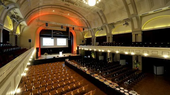 ناسيونال بيرن